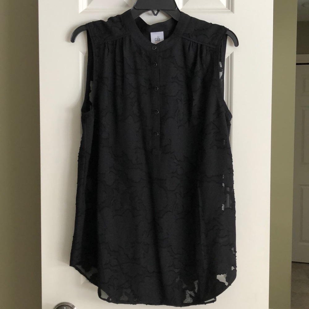 Black cabi top